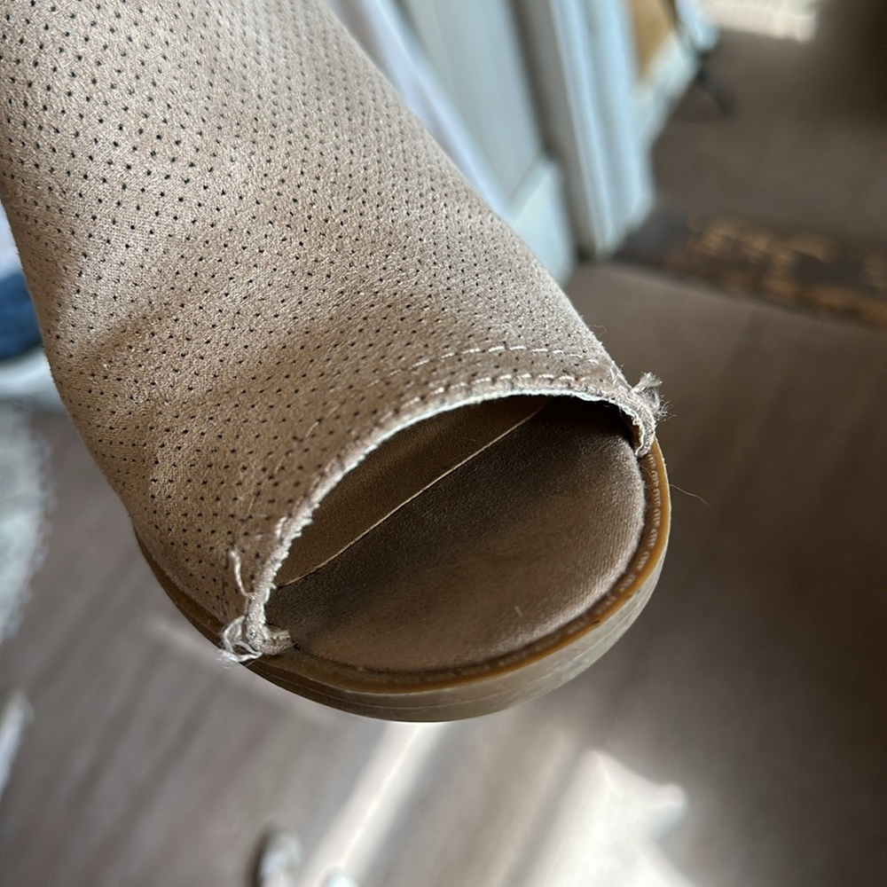 Wedges - Picture 4 of 5